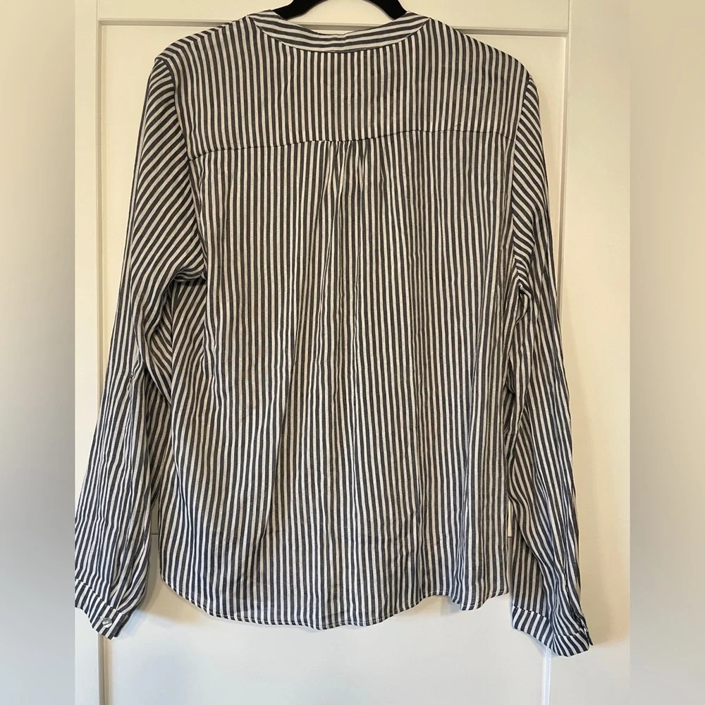 Hope & Harlow Blue and White Striped Top